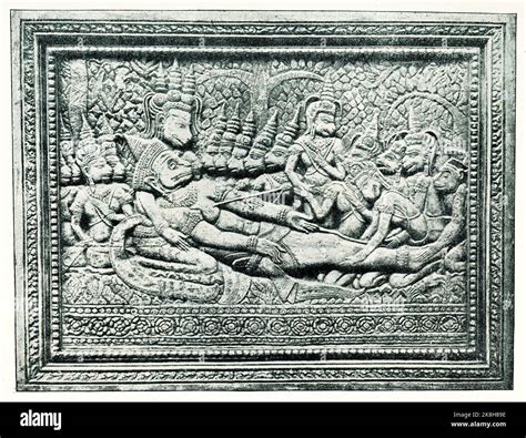  Das Ramayana - Eine farbenprächtige Erzählung hinduistischer Mythologie in Miniaturen